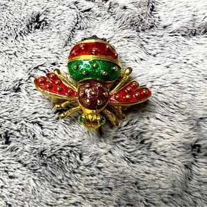 Joan Rivers Enamel Bee Pin Brooch Watch Vintage
